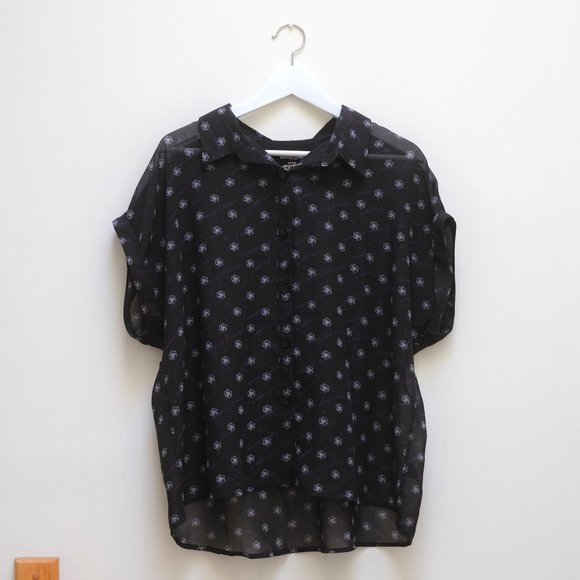 { We Love Fine Shirt } Chiffon Heroes of the Storm Button Down - Picture 1 of 8